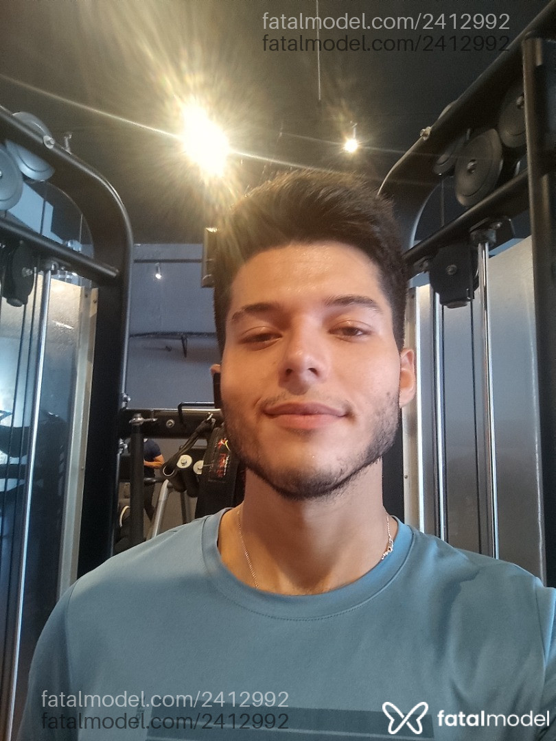 Acompanhante homem morena (o) de olhos castanhos em São Paulo Acompanhante homem morena (o) de olhos castanhos em São Paulo - Breno