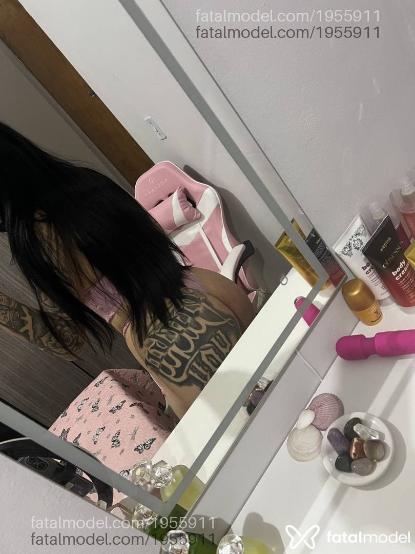 Acompanhante mulher morena (o) de olhos mel - Alice