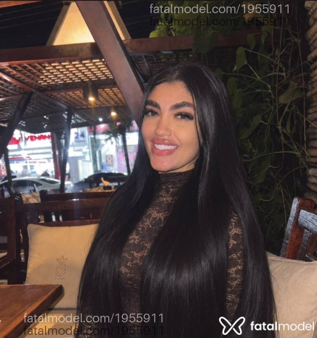 Acompanhante mulher morena (o) de olhos mel - Alice