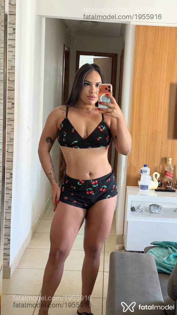 Acompanhante mulher morena (o) de olhos pretos em Anápolis - Thay
