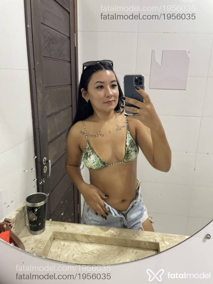 Acompanhante mulher ruiva (o) de olhos mel - Morena