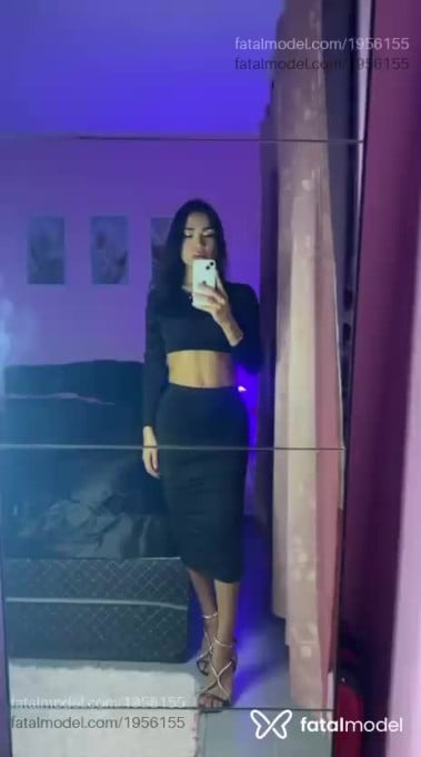 Acompanhante mulher trans com cabelo castanho de olhos castanhos em São Paulo - Isabelly Coimbra