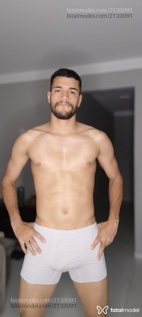 Acompanhante homem morena (o) de olhos mel em Cascavel - Gustavo Bruinsma