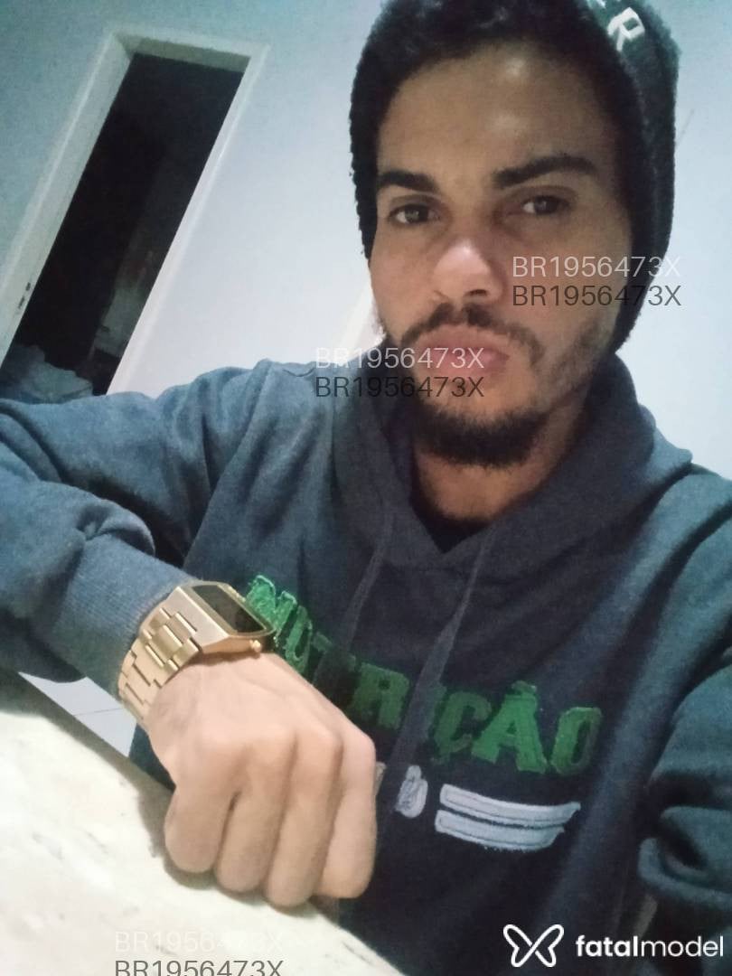Acompanhante homem morena (o) de olhos castanhos em Virtual - Pedro dos Santos