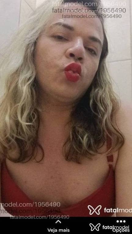 Acompanhante mulher trans loira (o) de olhos castanhos em Virtual - Branquinhasafada