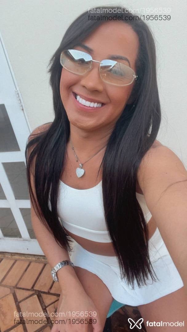 Acompanhante mulher trans loira (o) de olhos castanhos em Três Lagoas Acompanhante mulher trans loira (o) de olhos castanhos em Três Lagoas - Estrella