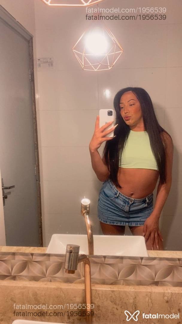 Acompanhante mulher trans loira (o) de olhos castanhos em Três Lagoas Acompanhante mulher trans loira (o) de olhos castanhos em Três Lagoas - Estrella