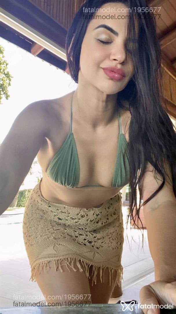 Acompanhante mulher com cabelo castanho de olhos verdes em João Pessoa Acompanhante mulher com cabelo castanho de olhos verdes em João Pessoa - Helena Duarte