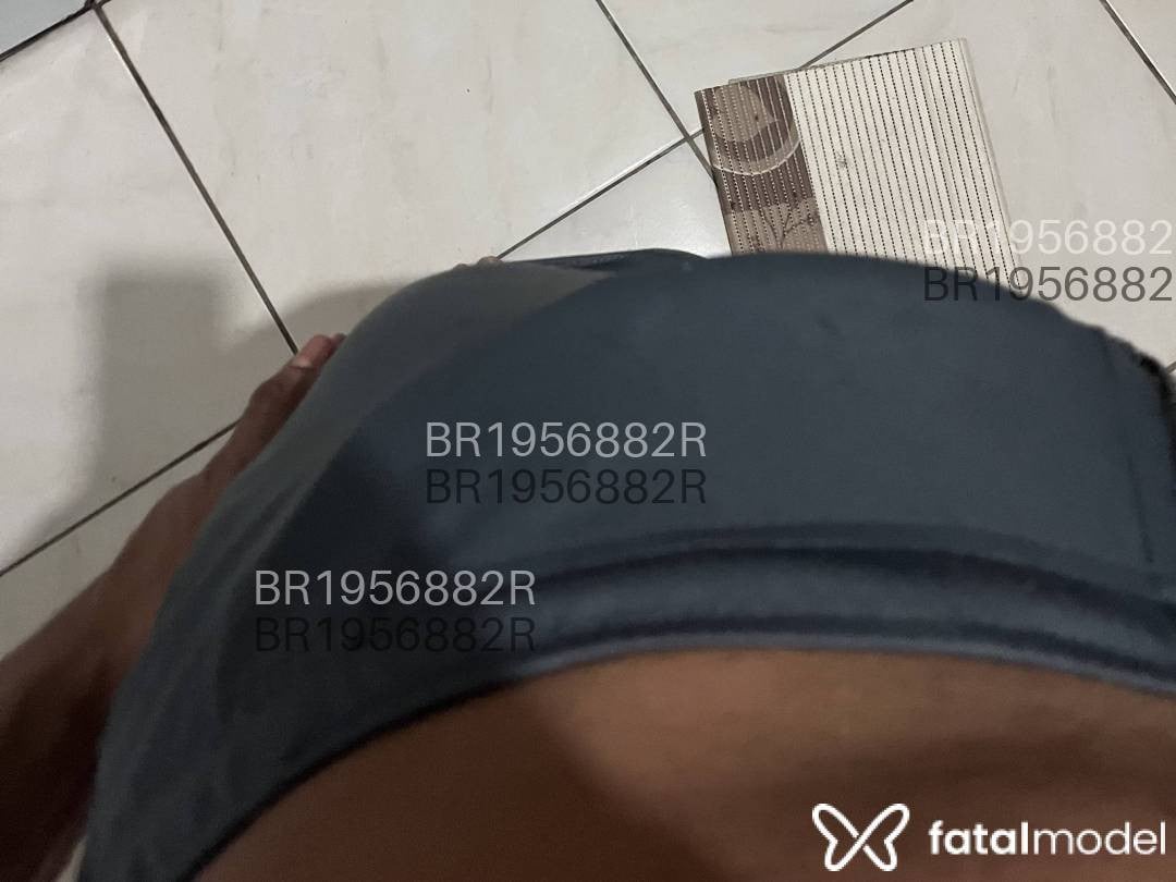 Acompanhante homem morena (o) de olhos pretos em Florianópolis - Costa