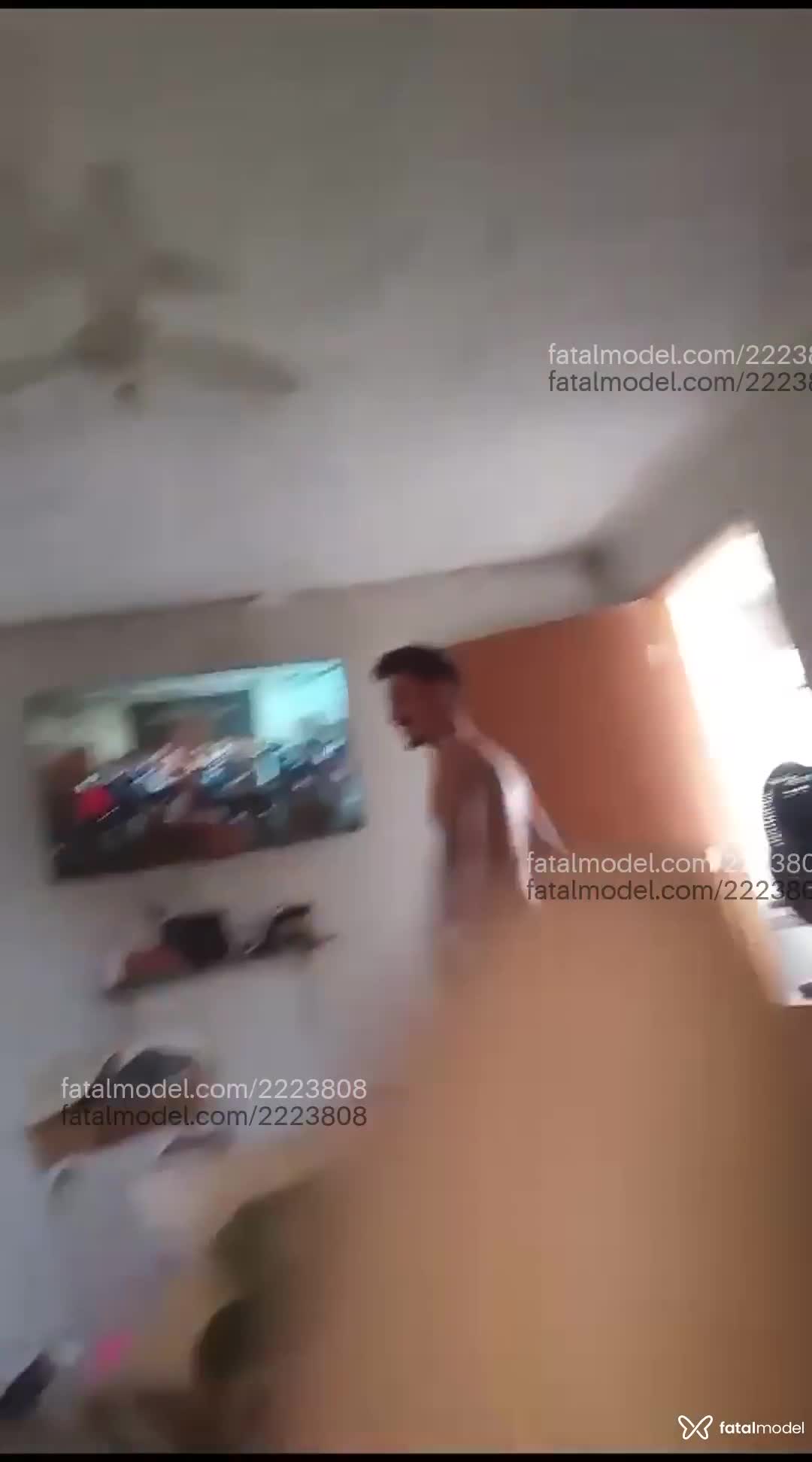 Acompanhante homem com cabelo castanho de olhos castanhos em São Paulo - Joseph