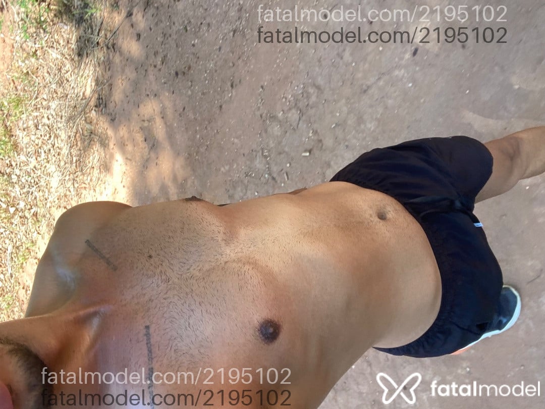 Acompanhante homem morena (o) de olhos castanhos em Nova Serrana Acompanhante homem morena (o) de olhos castanhos em Nova Serrana - Felipe