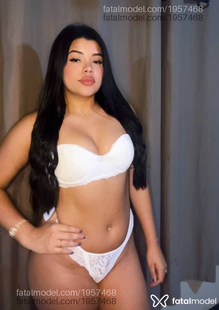 Acompanhante mulher morena (o) de olhos castanhos - Angel
