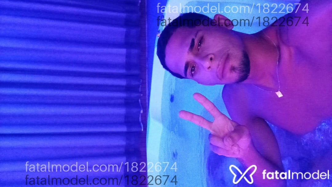 Acompanhante homem morena (o) de olhos castanhos em Cabo Frio - Gabriel Santos