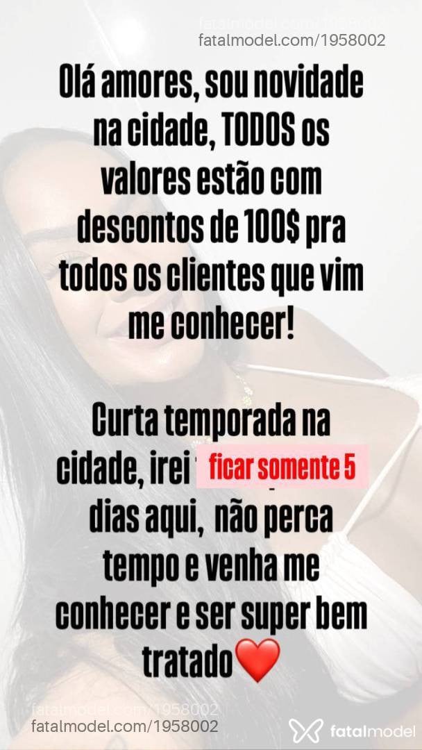 Acompanhante mulher morena (o) de olhos castanhos - Luna