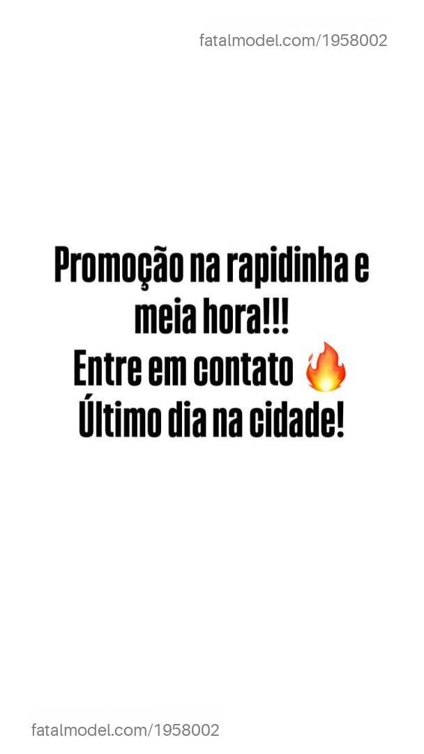 Acompanhante mulher morena (o) de olhos castanhos - Luna