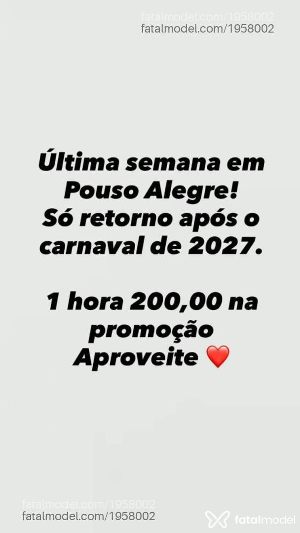 Acompanhante mulher morena (o) de olhos castanhos - Luna