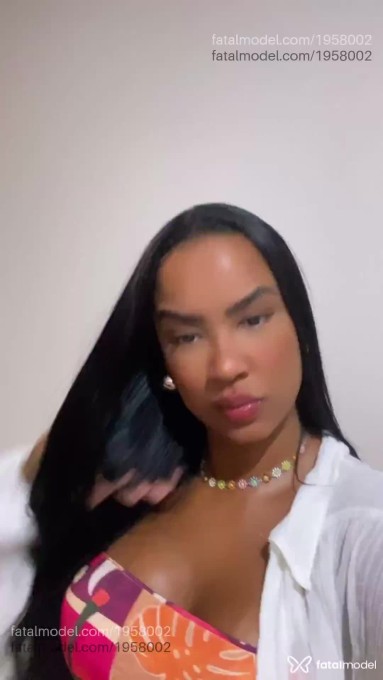 Acompanhante mulher morena (o) de olhos castanhos em Pouso Alegre - Luna
