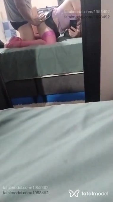 Acompanhante homem com cabelo castanho de olhos castanhos - Gui
