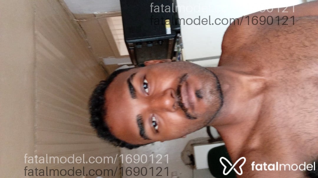 Acompanhante homem morena (o) de olhos pretos em Imbituba Acompanhante homem morena (o) de olhos pretos em Imbituba - Gabriel