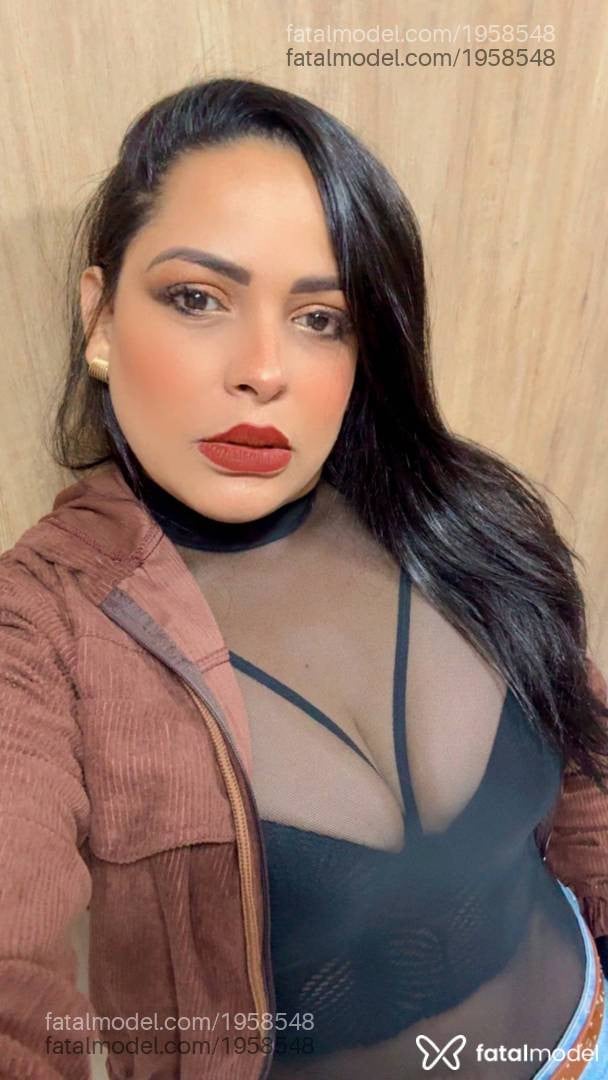 Acompanhante mulher morena (o) de olhos castanhos em Jaraguá do Sul - Renata Maia