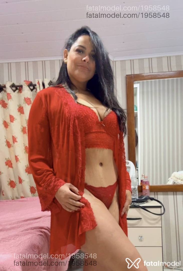 Acompanhante mulher morena (o) de olhos castanhos em Jaraguá do Sul - Renata Maia
