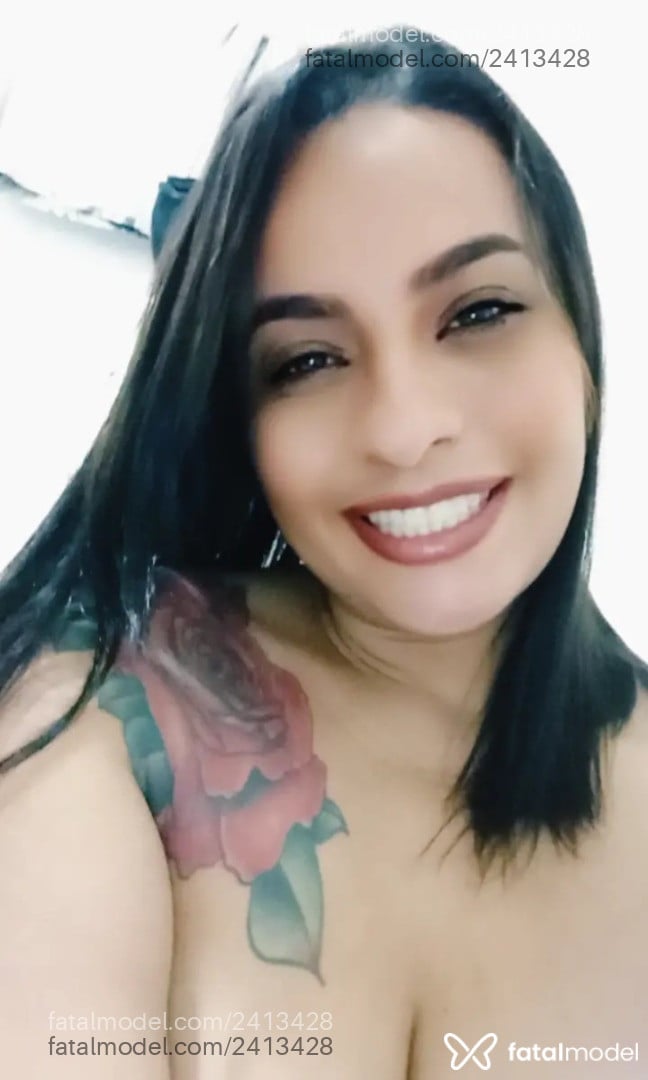 Acompanhante mulher com cabelo castanho de olhos castanhos em Castanhal Acompanhante mulher com cabelo castanho de olhos castanhos em Castanhal - Bianca Castro