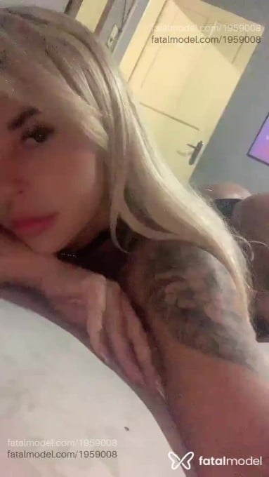 Acompanhante mulher loira (o) de olhos castanhos em Volta Redonda - Lara Albuquerque