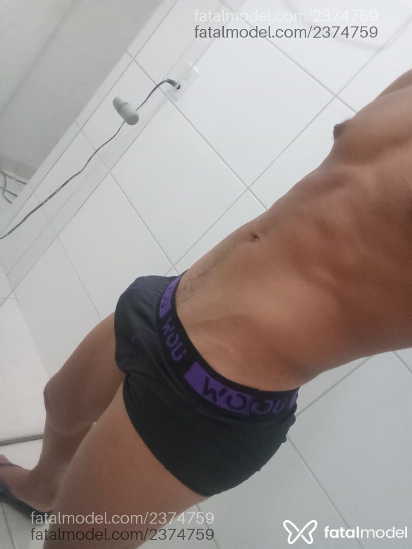 Acompanhante homem morena (o) de olhos castanhos em Araguaína - Kaiu Meneses
