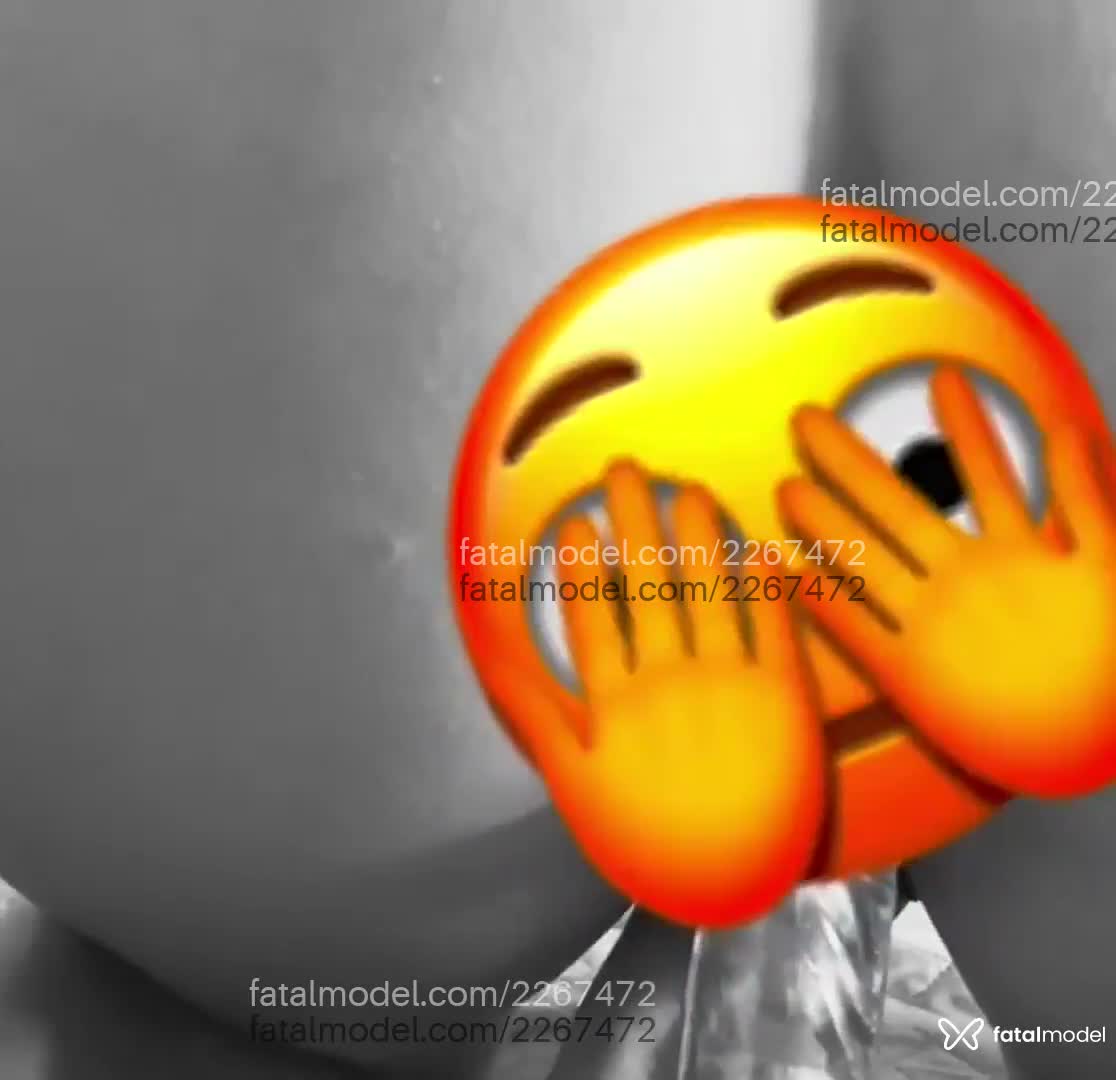 Acompanhante mulher loira (o) de olhos verdes em Virtual - Nick