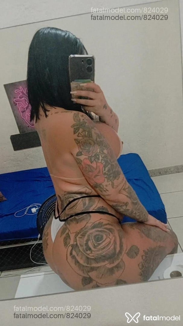 Acompanhante mulher morena (o) de olhos mel em Conselheiro Lafaiete Acompanhante mulher morena (o) de olhos mel em Conselheiro Lafaiete - Cintia
