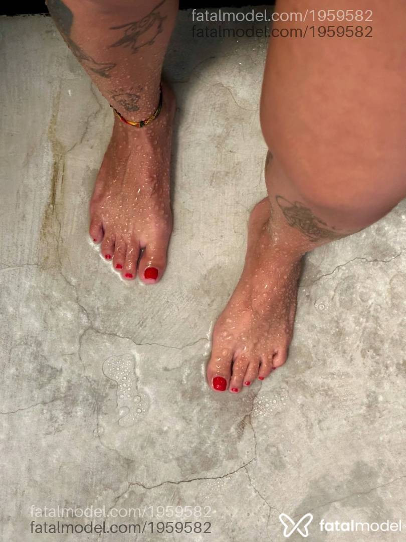 Acompanhante mulher morena (o) de olhos castanhos em São Paulo - Caroleta Roots