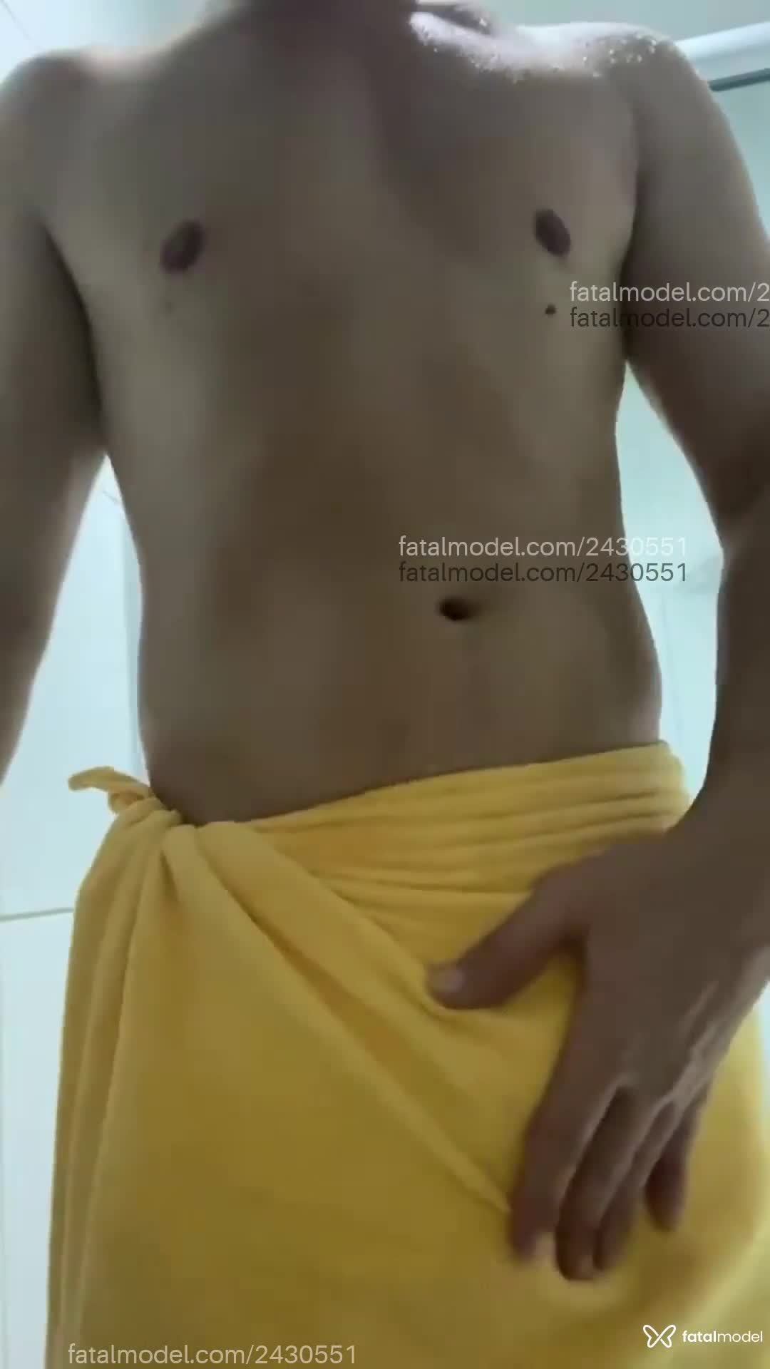 Acompanhante homem com cabelo castanho de olhos castanhos em João Pessoa Acompanhante homem com cabelo castanho de olhos castanhos em João Pessoa - Rafael Gutierrez