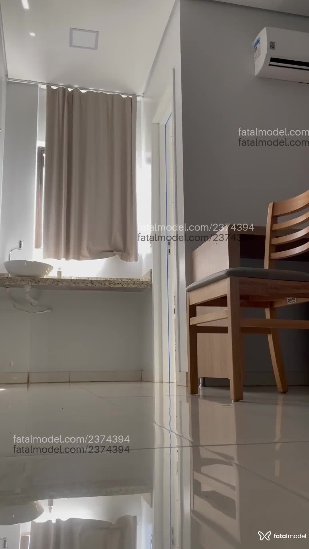Acompanhante mulher morena (o) de olhos pretos em Governador Valadares Acompanhante mulher morena (o) de olhos pretos em Governador Valadares - ísis Monteiro