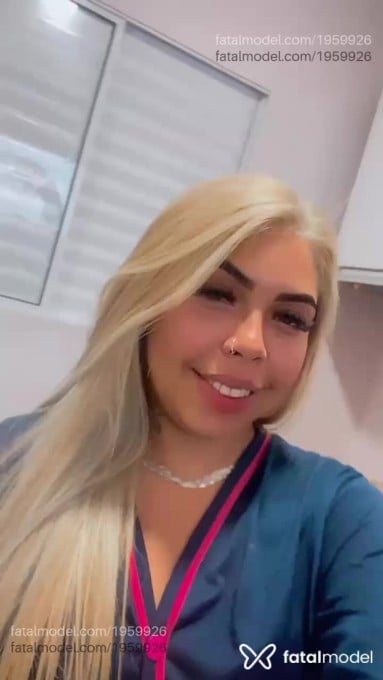 Acompanhante mulher morena (o) de olhos castanhos em Poços de Caldas Acompanhante mulher morena (o) de olhos castanhos em Poços de Caldas - Gabriela
