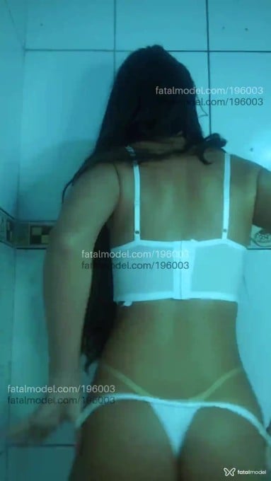 Acompanhante mulher trans morena (o) de olhos castanhos em Ipatinga - Walleska