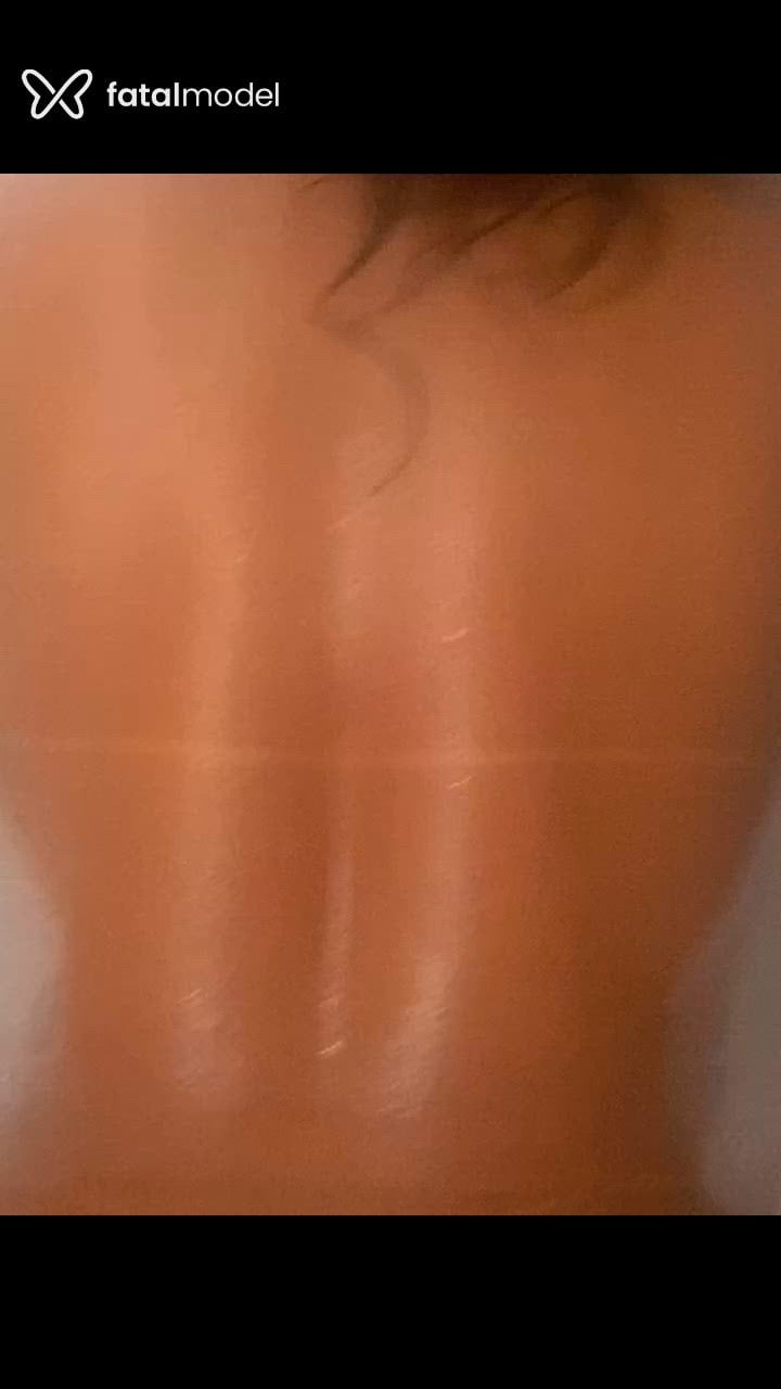 Acompanhante mulher trans morena (o) de olhos castanhos - Walleska Acompanhante mulher trans morena (o) de olhos castanhos - Walleska