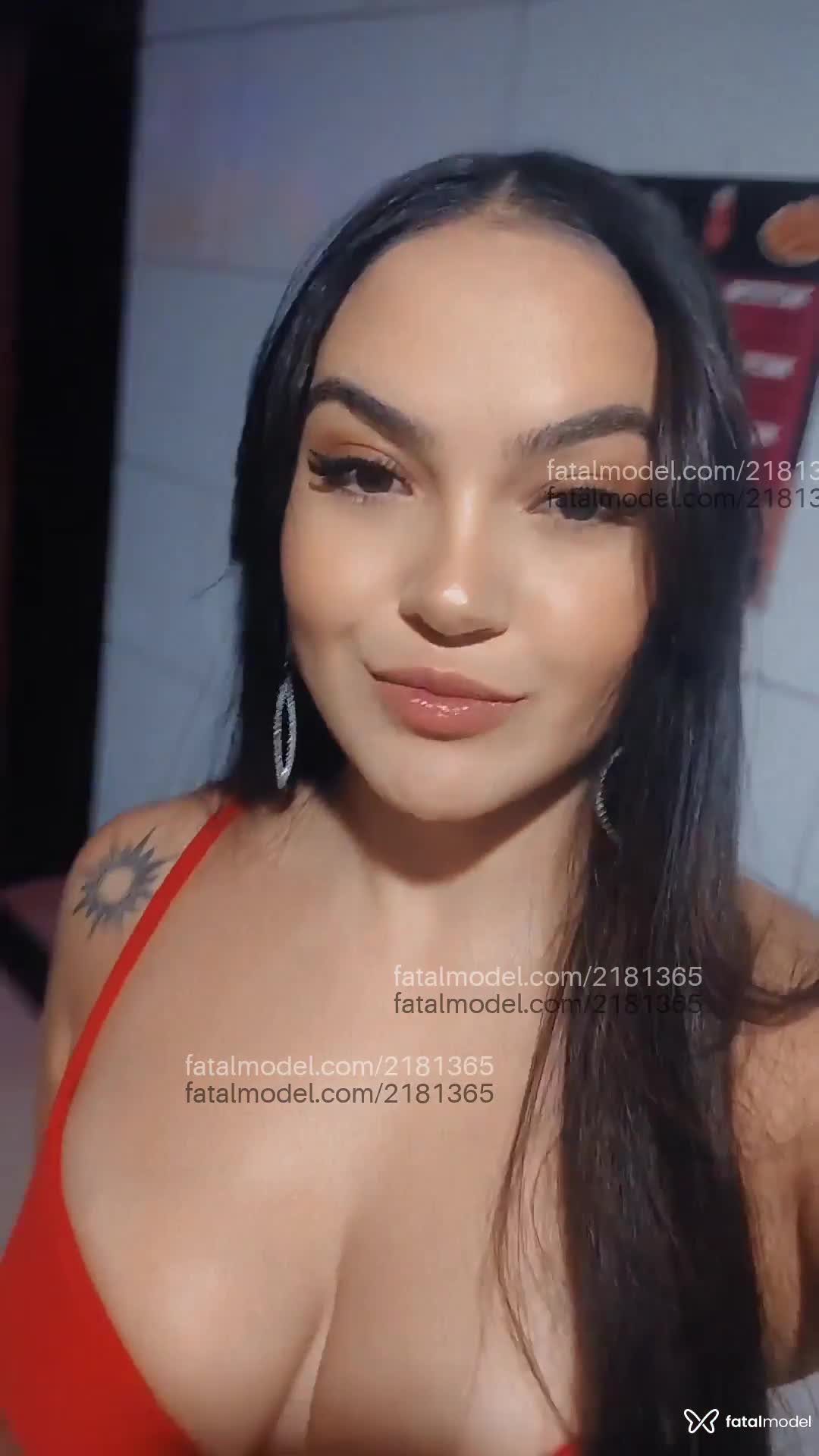 Acompanhante mulher morena (o) de olhos castanhos em Itapevi - Barbara