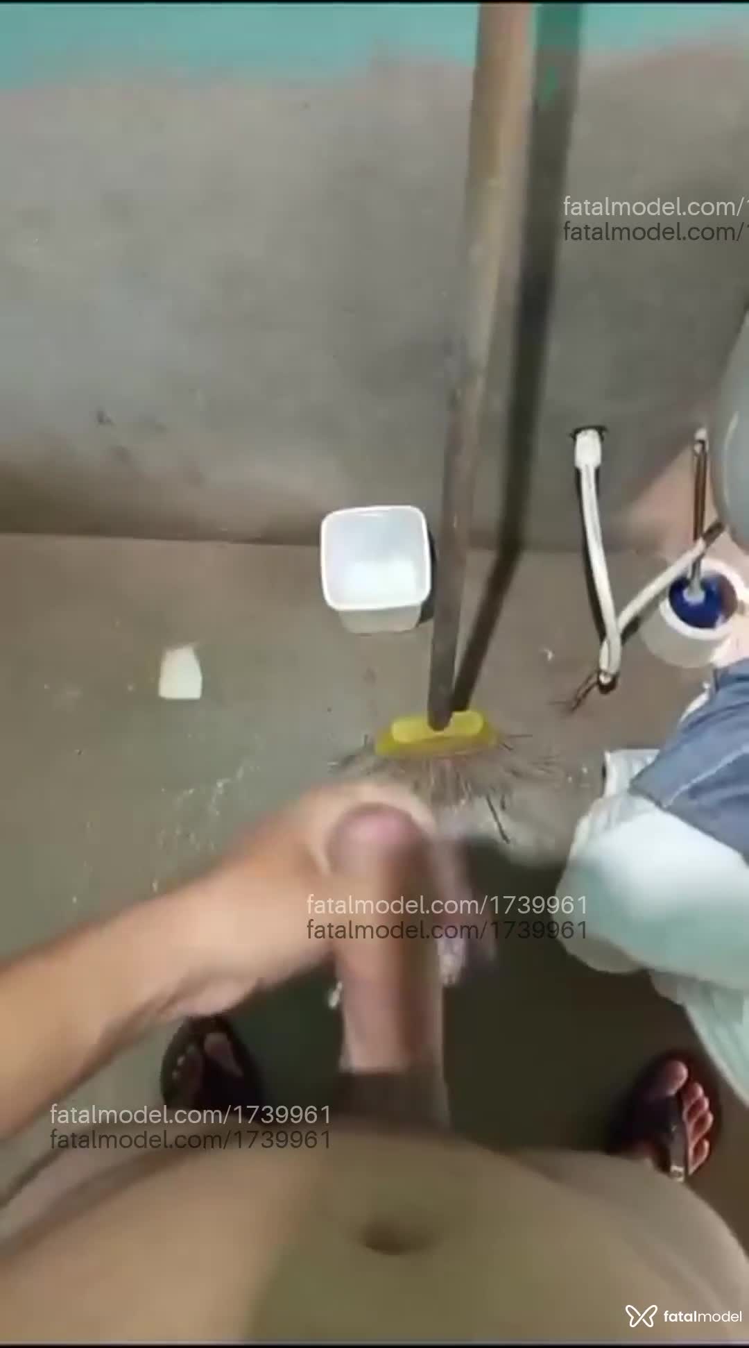 Acompanhante homem com cabelo castanho de olhos castanhos em São Vicente - Cauã
