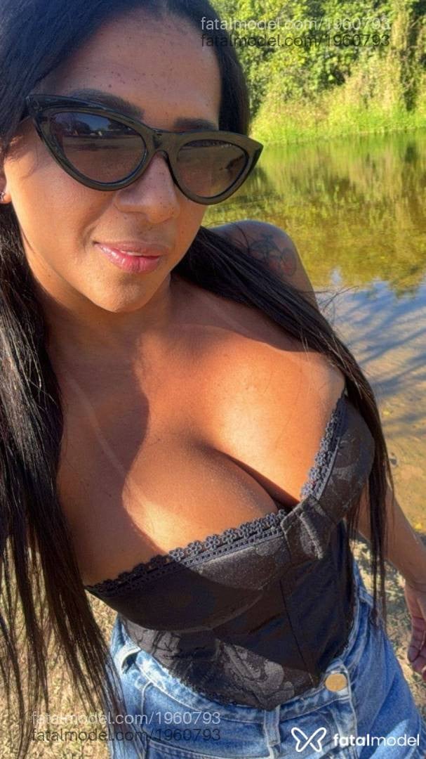 Acompanhante mulher morena (o) de olhos castanhos em Luís Eduardo Magalhães - Kessia