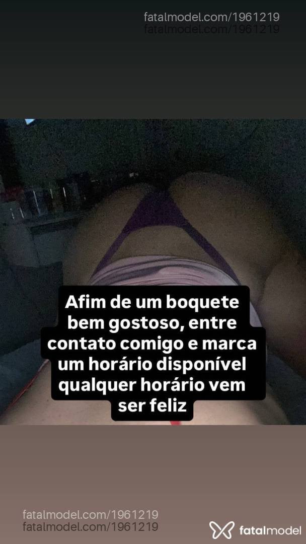 Acompanhante mulher trans morena (o) de olhos verdes - Lulu
