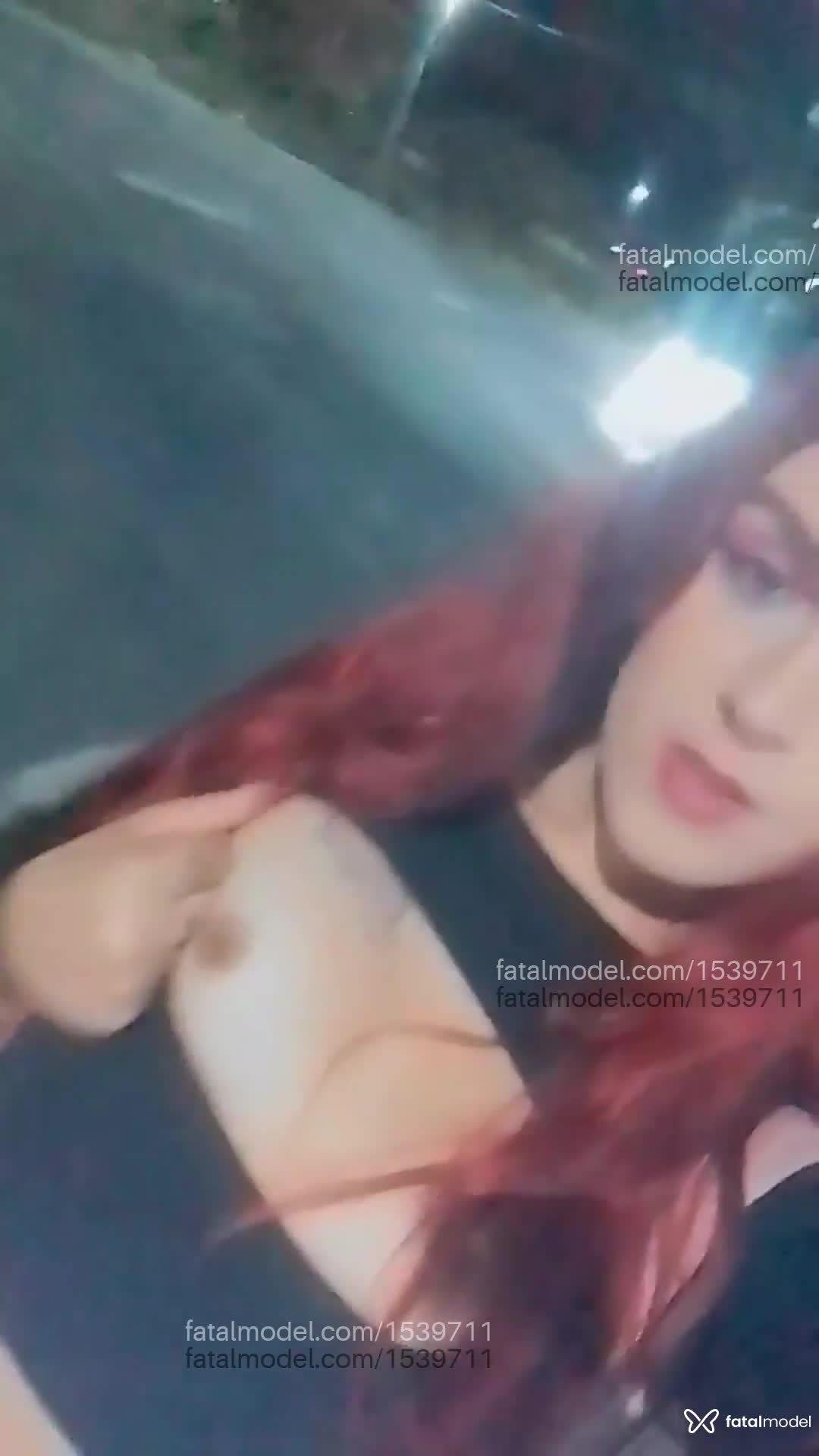 Acompanhante mulher trans com cabelo castanho de olhos castanhos em Taubaté Acompanhante mulher trans com cabelo castanho de olhos castanhos em Taubaté - Mirella