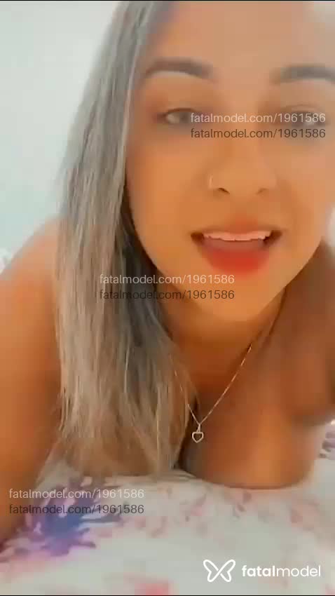 Acompanhante mulher loira (o) de olhos verdes em Caratinga Acompanhante mulher loira (o) de olhos verdes em Caratinga - Fanny