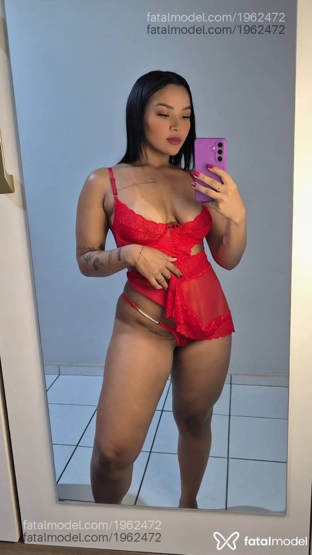 Acompanhante mulher morena (o) de olhos castanhos - Laís
