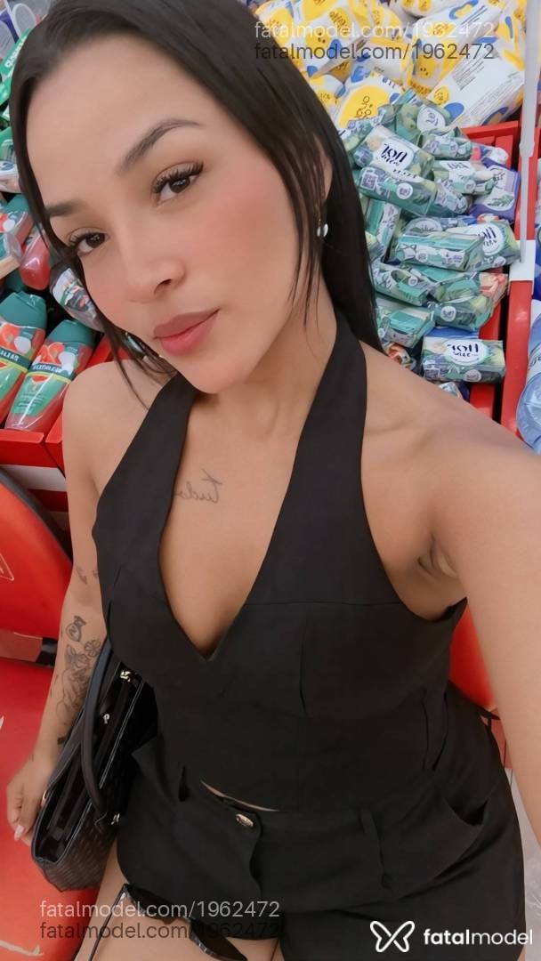 Acompanhante mulher morena (o) de olhos castanhos - Laís