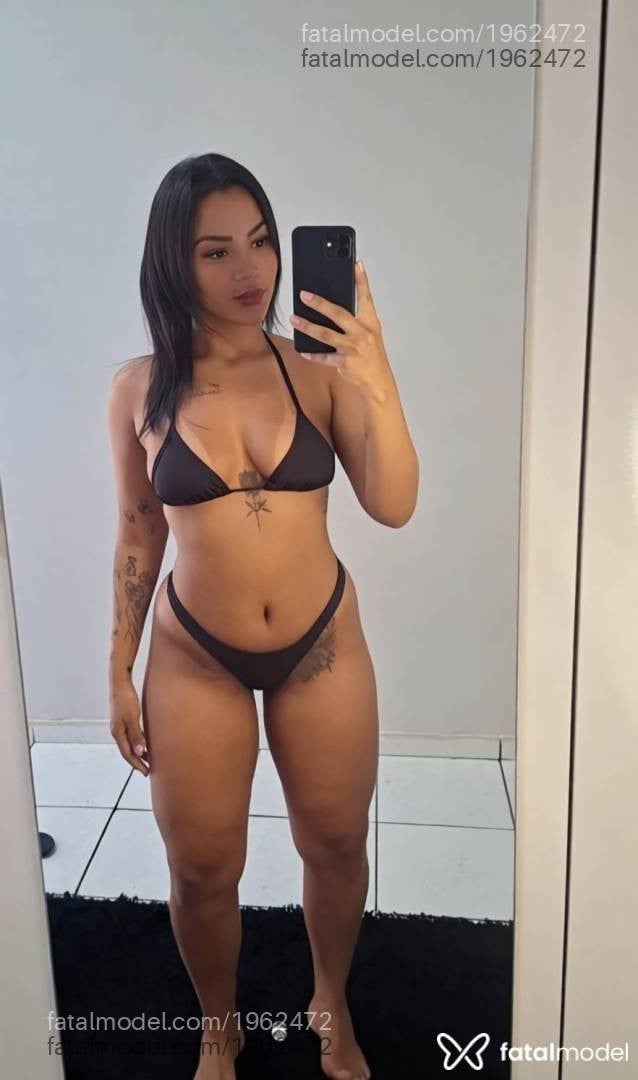 Acompanhante mulher morena (o) de olhos castanhos - Laís