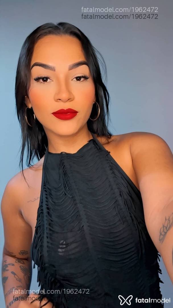 Acompanhante mulher morena (o) de olhos castanhos - Laís