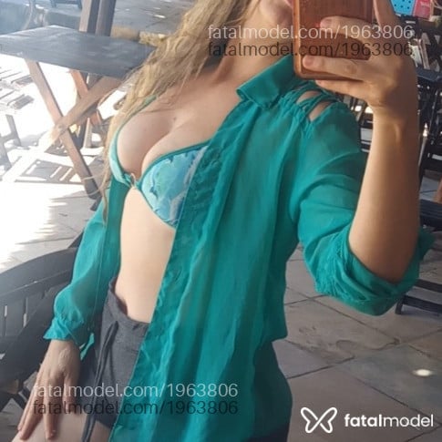 Acompanhante mulher loira (o) de olhos azuis em Jijoca de Jericoacoara Acompanhante mulher loira (o) de olhos azuis em Jijoca de Jericoacoara - Liliana