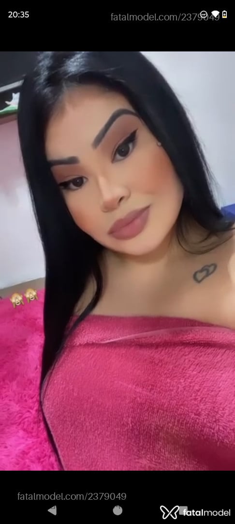 Acompanhante mulher morena (o) de olhos pretos - Isabela Azambuja