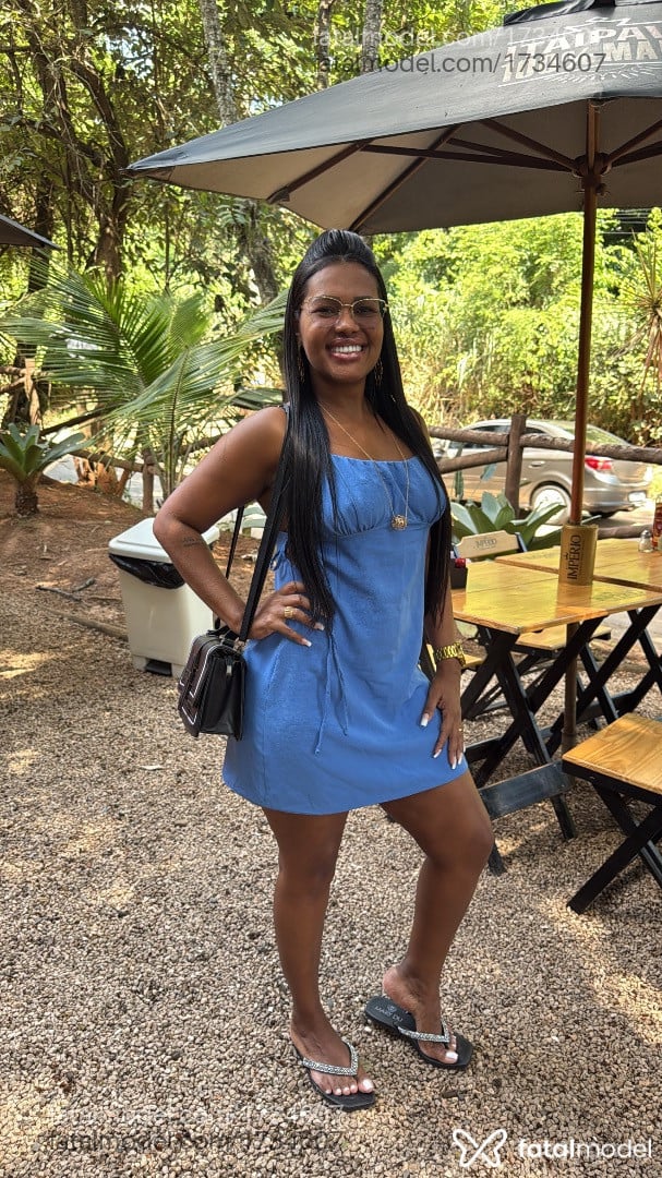 Acompanhante mulher com cabelo castanho de olhos pretos em Campinas - Bruna
