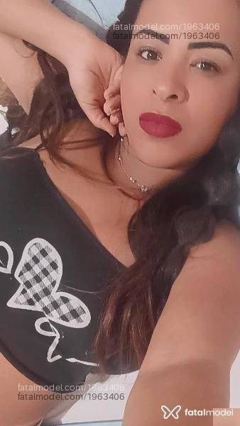 Acompanhante mulher morena (o) de olhos castanhos - Pietra Muniz